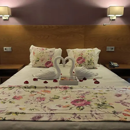 Hotel Santo Antonio De Padua 2*