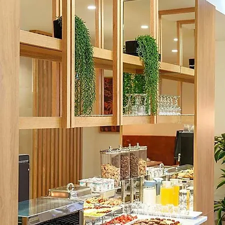 Santo Antonio De Padua Hotel 2*