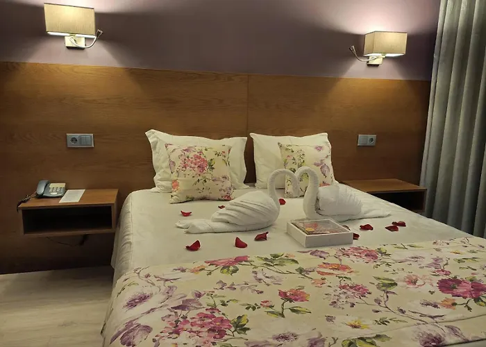 Santo António De Pádua Hotel 2*